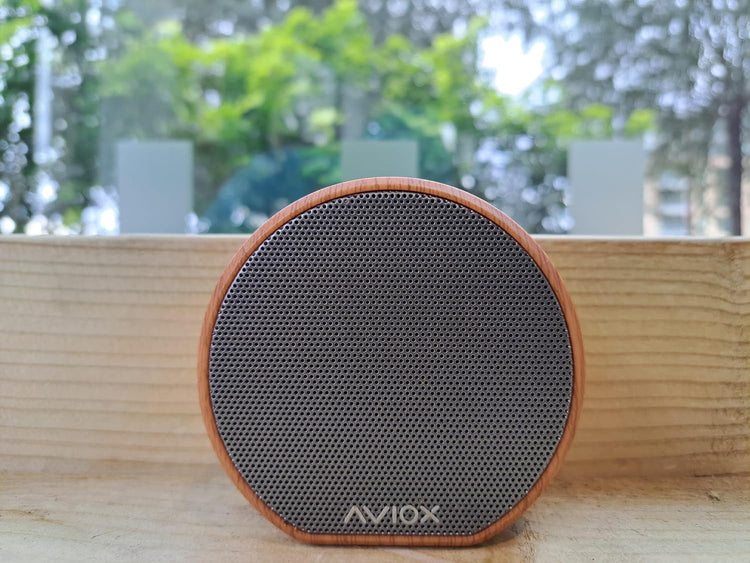 WIRELESS WOODEN WIRELESS BLUETOOTH SPEAKER DESIGNED WITH SUSTAINABLE MATERIALS